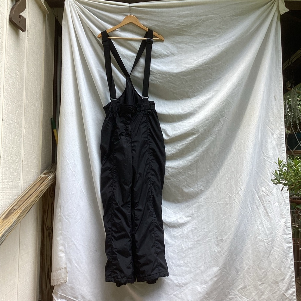 Red Ledge Kids Black Overall snowpants, size XL